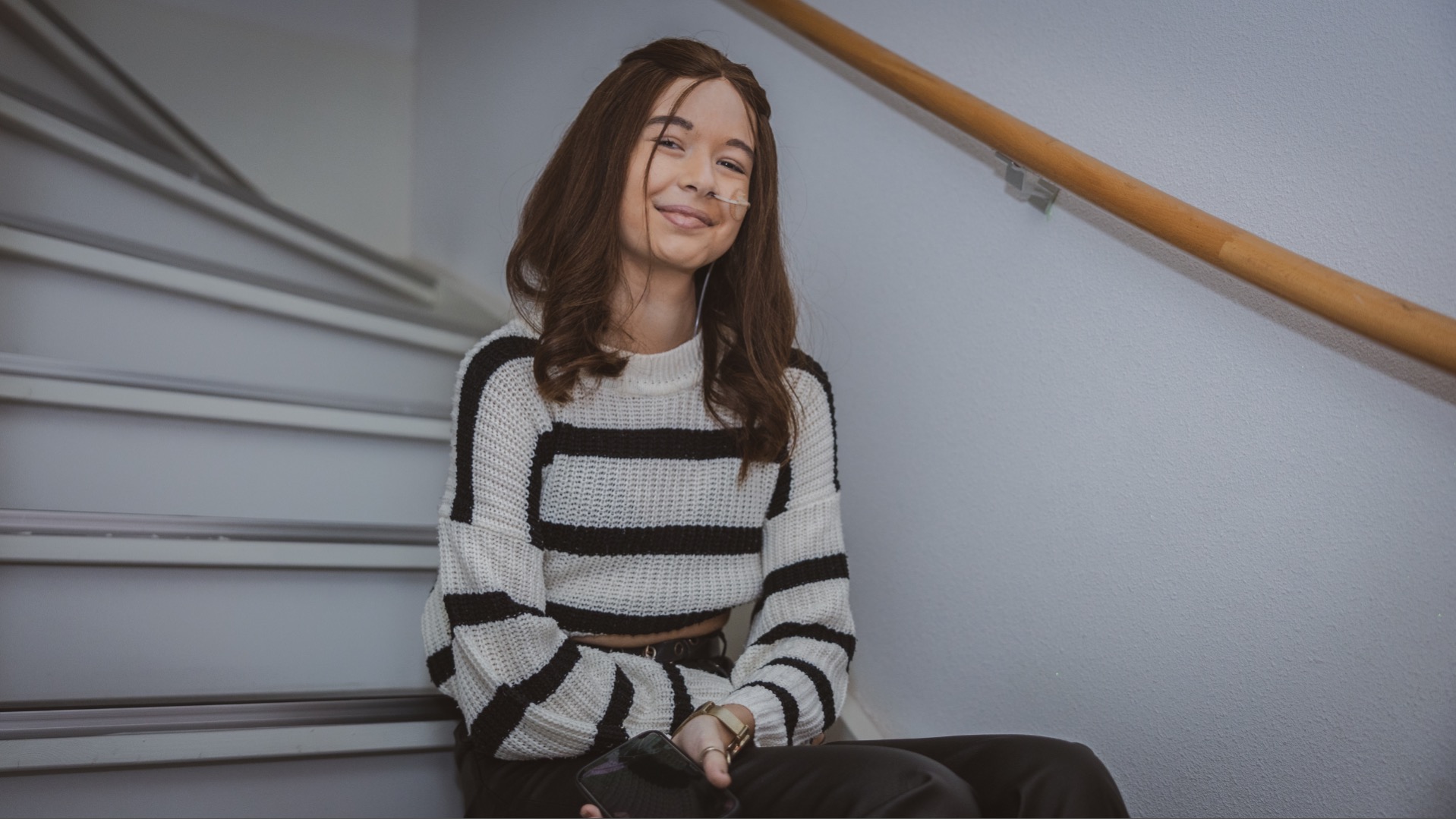 Ongeneeslijk zieke Jade (18) presenteert eigen boek: 'Had dit voor geen